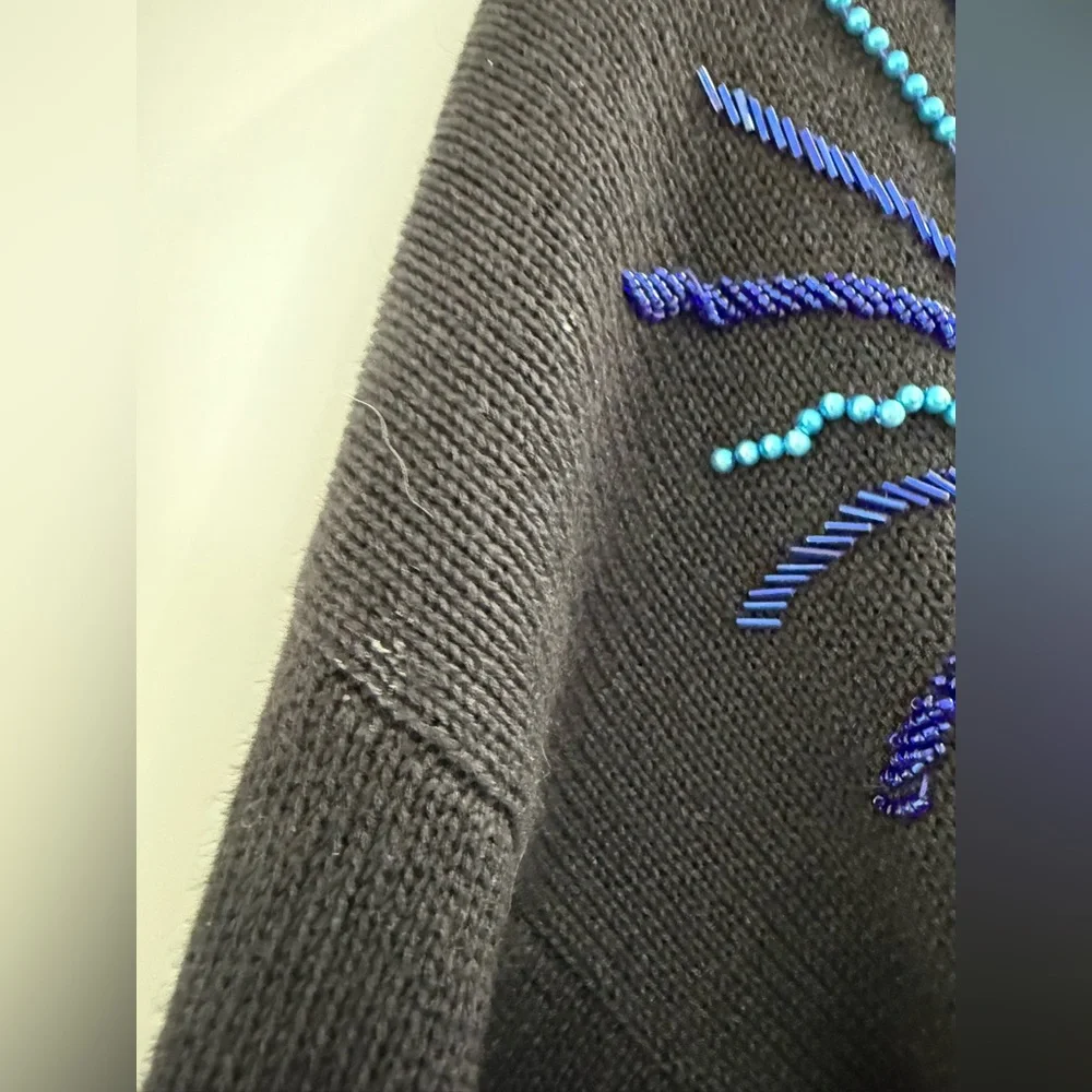 VTG Victoria Harbour black knit sweater w/ beaded fireworks - Picture 12 of 16